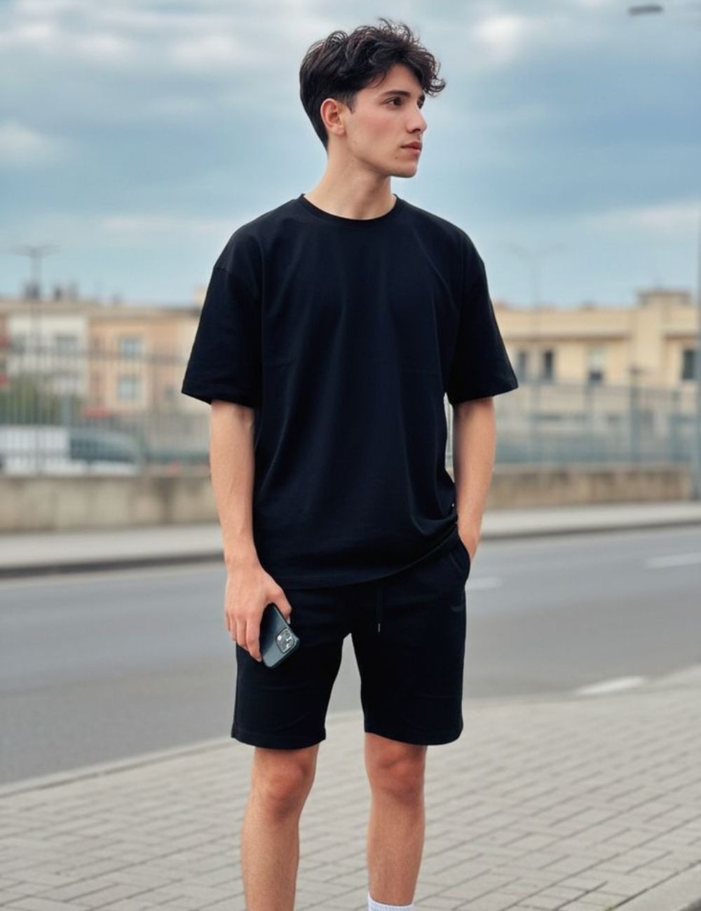 Oversize Half Hand T-Shirt (Black)