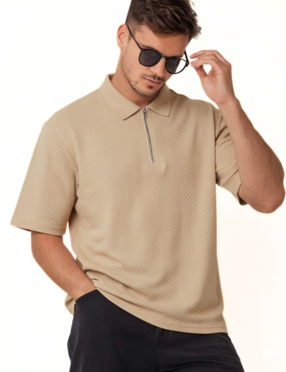 Zipper Half Hand T-Shirt (Beige)